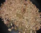 Foto del paso 6 de la receta: Croquetas de pollo asado y quesitos
