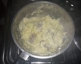 Foto del paso 4 de la receta: Revuelto de papas con hamburguesas