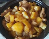 Hình bước làm 5 của món Thịt heo kho khoai tây