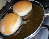 A picture of step 5 of Pillow doughnut.