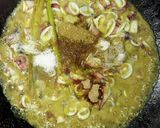 Foto langkah ke 6 dari resep Cumi Bumbu Kuning.