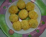Foto langkah ke 4 dari resep Rice Balls 🍚.