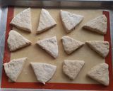 Foto del paso 6 de la receta: Scones integrales con suero de leche