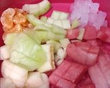 Foto langkah ke 1 dari resep Salad buah hot spicy.