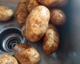 A picture of step 1 of Onondaga Salt Potatoes, a.k.a as Syracuse Salt Potatoes.