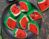 A picture of step 21 of Watermelon Slices.