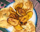 A picture of step 1 of Fried plantain & egg🥚🍳.