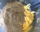 Cappuccino muffin dióval recept fázis 6 fotója