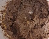 Foto langkah ke 2 dari resep Kue Kering Coklat Kacang.