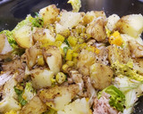 Foto del paso 3 de la receta: Ensalada de bonito con mango, atún y sésamo