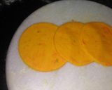 A picture of step 1 of Rose shaped veg momos.