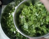 पालक के पकौड़े (palak ke pakode recipe in Hindi) रेसिपी चरण 3 फोटो