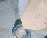 A picture of step 3 of Karak doodh pati.