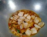 Foto langkah ke 4 dari resep Tumis Tahu Pedas.