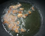A picture of step 1 of Chilli Baby Corn Mushroom Curry.