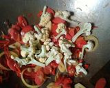 Foto langkah ke 4 dari resep Bunga kol dan sosis ala ala.