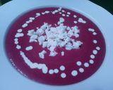 Foto del paso 4 de la receta: Crema de remolacha con queso rulo de cabra y nata