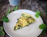Foto del passaggio 5 della ricetta Frittata di stridoli (silene)