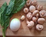 Foto del paso 1 de la receta: Champiñones al epazote