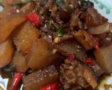 Foto langkah ke 3 dari resep Oseng Kikil Pedas.