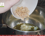 Foto del paso 3 de la receta: Crema de coliflor y almendras