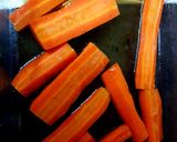 A picture of step 2 of Roasted Carrots in Honey and a drop of Brandy. 😍.