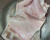 Hình bước làm 2 của món Bì cuộn thịt hấp