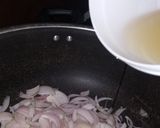 A picture of step 1 of Chicken Bhunna Masala.