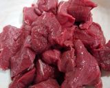 Foto del paso 1 de la receta: Ciervo marinado con puré de apio