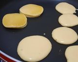 Foto langkah ke 4 dari resep Mini Pancake.