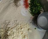 A picture of step 1 of Maize Flour Roti.