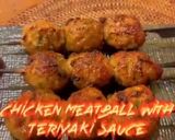 A picture of step 10 of Tsukune No Teriyaki - Chicken meatballs with teriyaki sauce.