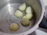 আলু কাবলি     