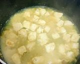 A picture of step 1 of Chicken pot dish.