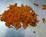 A picture of step 2 of Raw Turmeric milk.