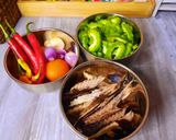Foto langkah ke 2 dari resep Tumis Pare Ikan Asap.
