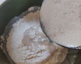 Foto langkah ke 2 dari resep Donat Tanpa Ulen (Cukup Diaduk).