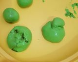 Foto langkah ke 2 dari resep Klepon Beras Ketan isi Gula merah.