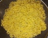 Foto langkah ke 1 dari resep Sempol Mie Sosis.