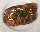 Foto del paso 5 de la receta: Hígado de ternera con cebolla caramelizada -sin azúcar-