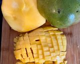Une image de l'étape 1 de Tiramisu exotique, mangue, kiwis jaunes et pinacolada.