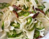 Foto del paso 6 de la receta: Camarones fritos con jalapeño