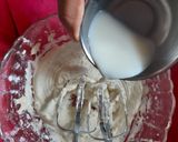 A picture of step 3 of Butter cream flowers.