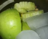 Foto del paso 2 de la receta: Batido de manzana verde pepino y jengibre