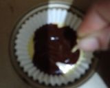 A picture of step 9 of Vanilla and chocolate marble cupcakes.