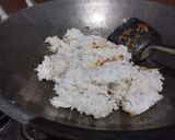 Foto langkah ke 3 dari resep Nasi Goreng Teri.