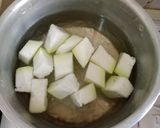 Foto langkah ke 3 dari resep Sayur bening bayam dan labu air.