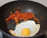 Foto langkah ke 2 dari resep Nasi Goreng Telur (Bumbu Iris) ala Uni Gliantika.