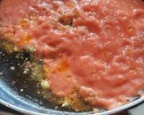 A picture of step 2 of Dal Bukhara With GarlicLachcha Paratha.