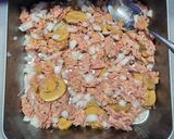 Foto del paso 4 de la receta: Atún gratinado en horno con champiñones y huevo